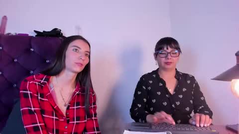 Valkiria and Dione online show from 02.09.26