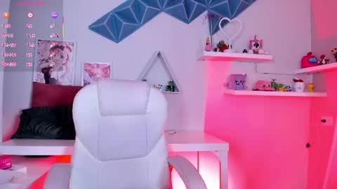 Snapshot of valkiria_ponce chatting on 06.27.26 Valkiria online show from 06.27.26
