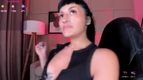 Snapshot of valkiria_ponce chatting on 07.22.26 Valkiria online show from 07.22.26