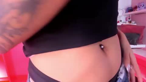 Snapshot of valkiria_ponce chatting on 08.04.26 Valkiria online show from 08.04.26
