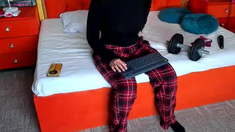 Snapshot of valleriejonnes chatting on 03.07.26 Valerie Val V online show from 03.07.26