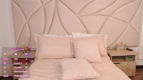 Vallery online show from 01.05.25