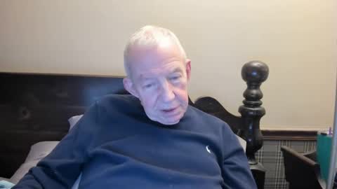 Snapshot of valleylaker chatting on 12.13.24 valleylaker online show from 12.13.24