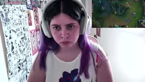 Im Violet online show from 03.26.26