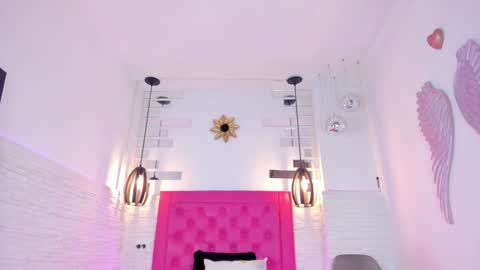 Snapshot of valloletsamar chatting on 01.31.25 Vallolet Peach online show from 01.31.25