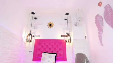 Snapshot of valloletsamar chatting on 02.02.25 Vallolet Peach online show from 02.02.25