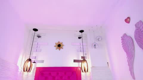 Snapshot of valloletsamar chatting on 03.02.25 Vallolet Peach online show from 03.02.25