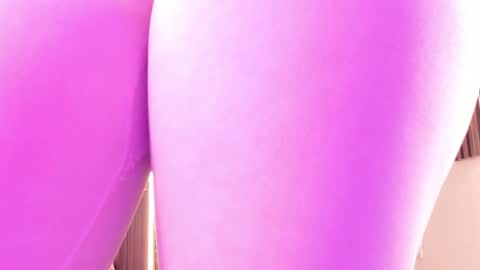 Vallolet Peach  online show from 04.28.26
