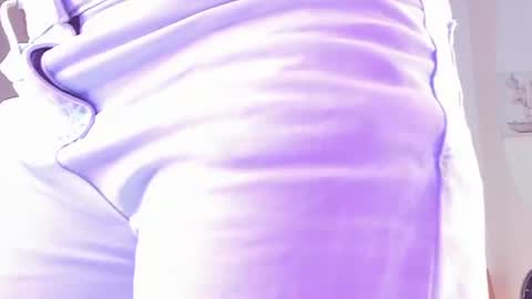 Vallolet Peach  online show from 07.11.26