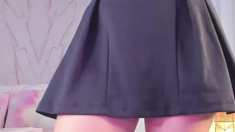 Vallolet Peach  online show from 07.18.26