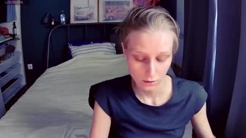 originally accaunt on cb - valorant girl   nude show - only pvt. online show from 06.12.26