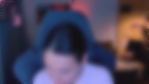 Snapshot of valorant_girl chatting on 11.02.25 Little Devil online show from 11.02.25