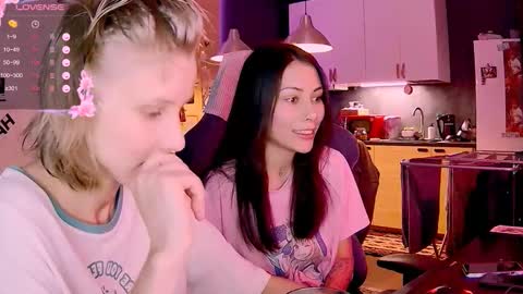 Snapshot of valorant_girl chatting on 11.30.25 Little Devil online show from 11.30.25