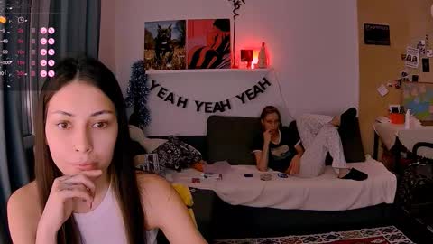 Snapshot of valorant_girl chatting on 01.16.26 Little Devil online show from 01.16.26