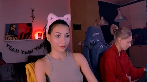 Snapshot of valorant_girl chatting on 02.10.26 Little Devil online show from 02.10.26