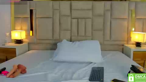 Snapshot of valtira_nova chatting on 03.03.26 valtira nova online show from 03.03.26