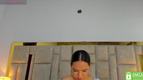 Snapshot of valtira_nova chatting on 03.09.26 valtira nova online show from 03.09.26