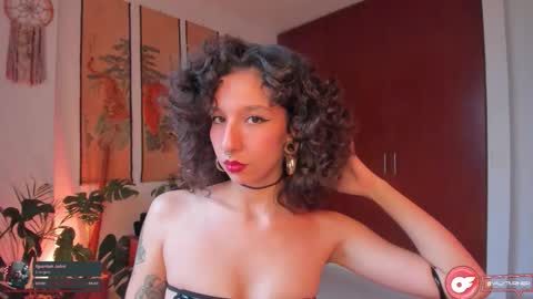 Snapshot of valyturner chatting on 02.28.26 online show from 02.28.26