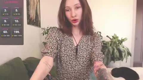 Mollyy Valentine online show from 04.30.26