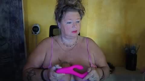 vampwoman online show from 07.26.26