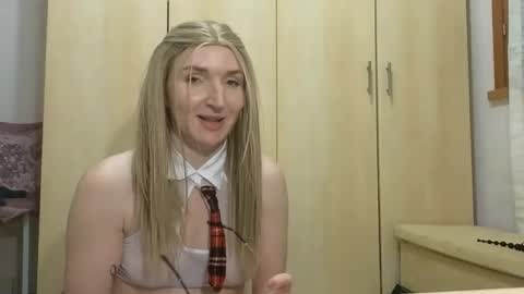 Vanda online show from 01.07.25