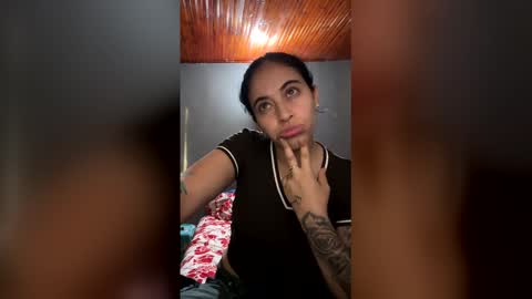 Snapshot of vane53542 chatting on 02.15.26 vane53542 online show from 02.15.26