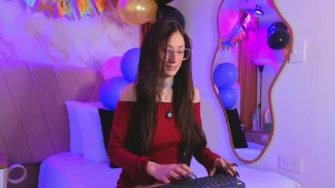 Snapshot of vane_coral chatting on 06.13.26 vane_coral online show from 06.13.26