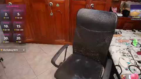 vane_latin18 online show from 06.24.26