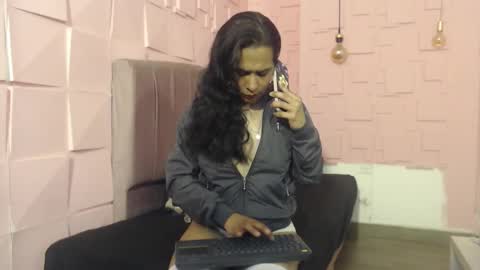 Vanessa online show from 11.27.25