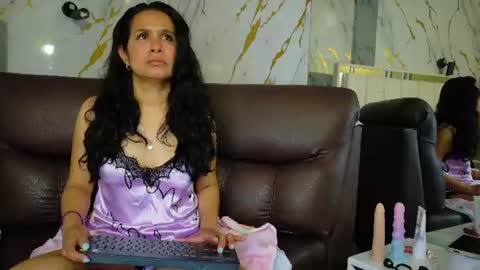 Vanessa online show from 08.03.26