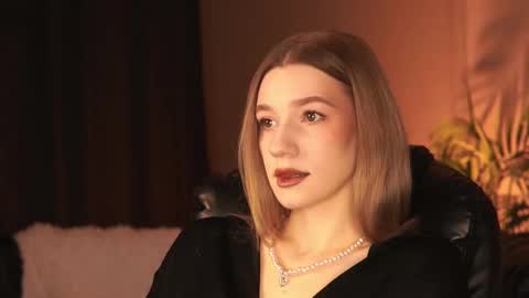 Snapshot of vanessa__lui chatting on 02.16.26 Vanessa online show from 02.16.26