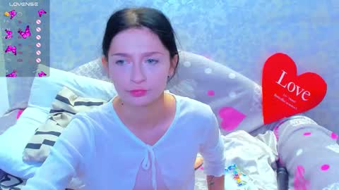 RUSSIAN BARBIE BABE online show from 09.18.25
