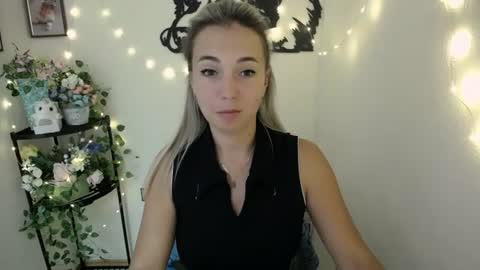 Vanessa online show from 06.24.26