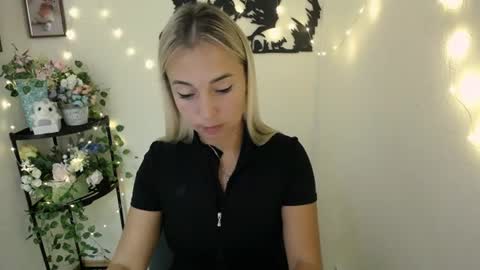 Vanessa online show from 07.08.26