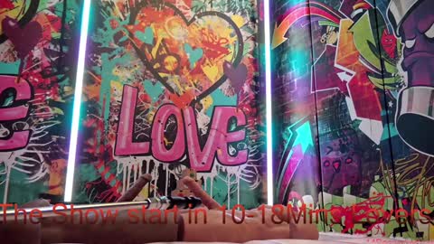 Snapshot of vanessa_love chatting on 12.14.25 Vanessa online show from 12.14.25