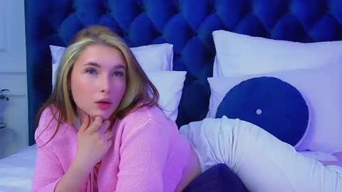 Vanessa online show from 04.28.26