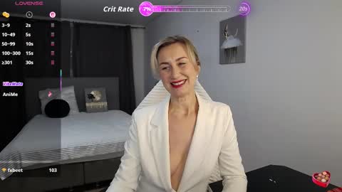 Snapshot of vanessakleiner chatting on 12.05.25 Vanessa online show from 12.05.25