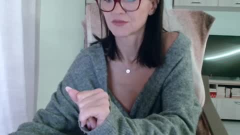 Vanessa online show from 10.07.25
