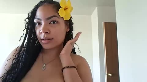 vanessareign online show from 09.30.25