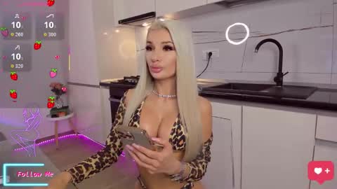 Vanessa online show from 11.15.25