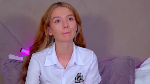 VanessaVienne online show from 02.03.26