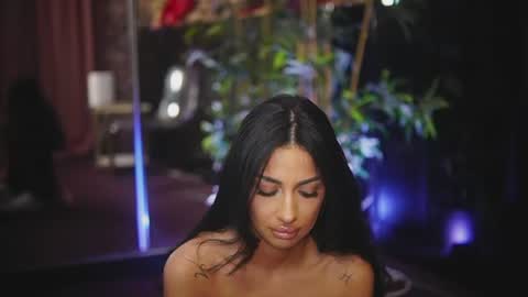 Vanessa online show from 06.17.26