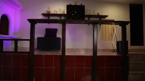 Vania  online show from 02.10.25