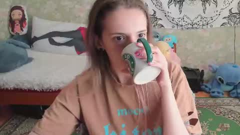 Snapshot of vanilla_arya chatting on 07.18.26 Adelina online show from 07.18.26