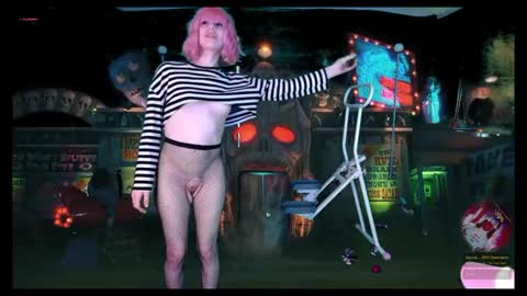 Snapshot of vanilla_skkye chatting on 10.10.25 Skkye online show from 10.10.25