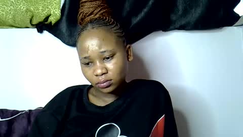 Snapshot of vanillavenus chatting on 11.03.25 vanillavenus online show from 11.03.25