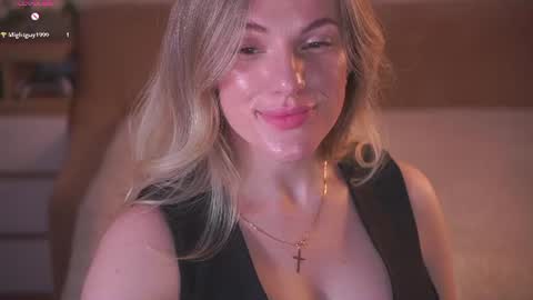 Sophie online show from 07.08.26