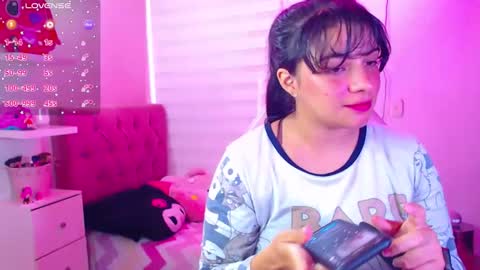 Snapshot of vannessa_shy chatting on 12.07.24 Vanesa online show from 12.07.24