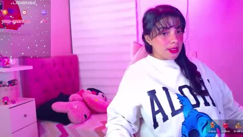 Snapshot of vannessa_shy chatting on 12.19.24 Vanesa online show from 12.19.24