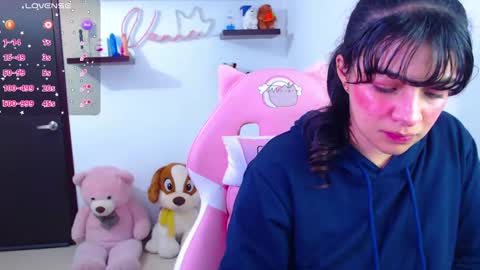 Snapshot of vannessa_shy chatting on 03.06.25 Vanesa online show from 03.06.25